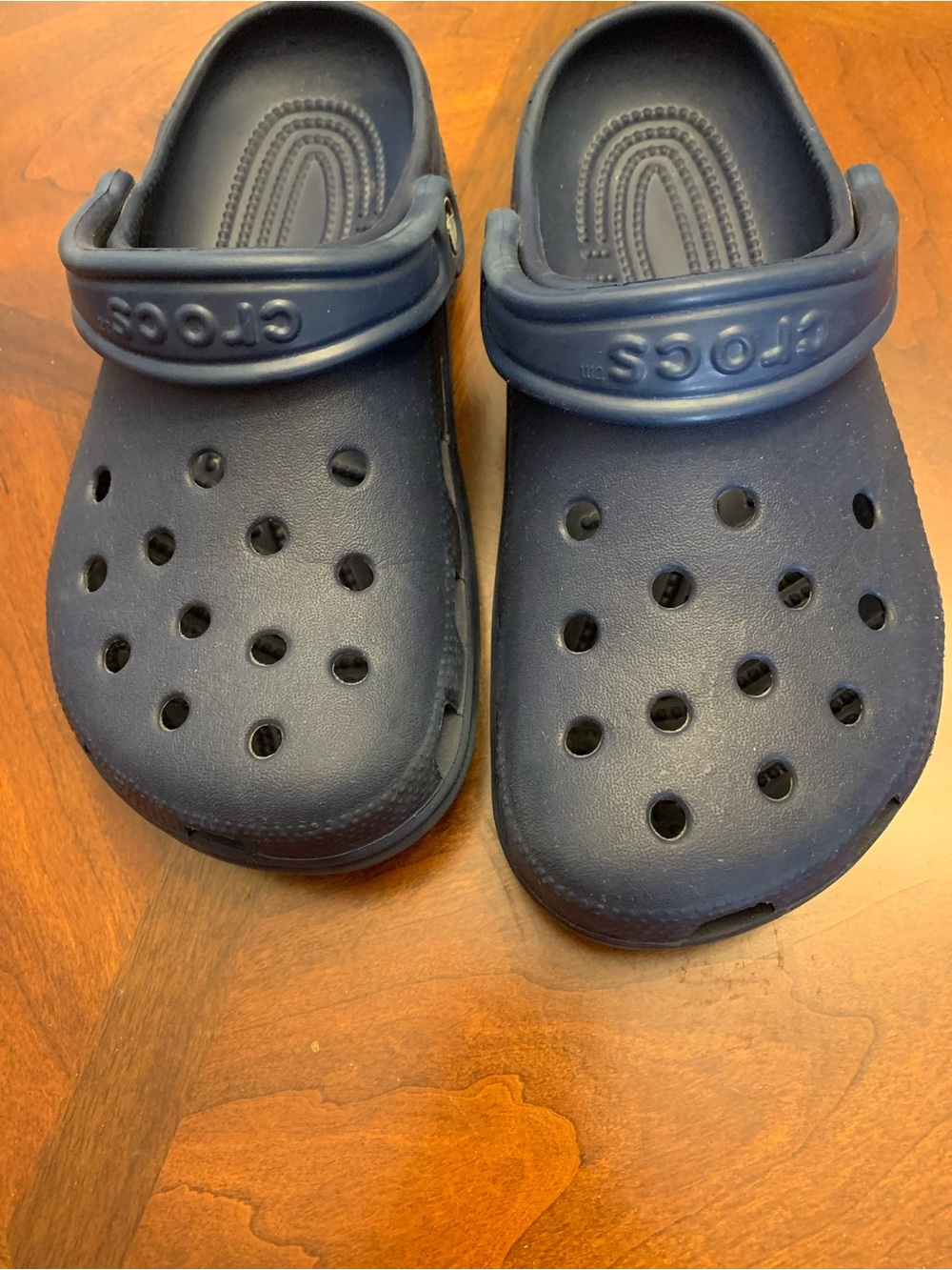 Crocs Women’s Classic Clog - Navy. Size 7